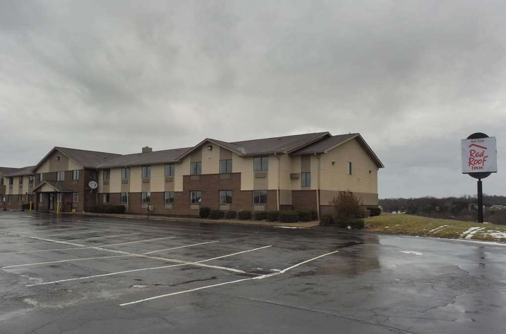 Red Roof Inn Greensburg Extérieur photo